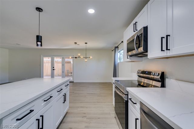 2211 Frontier Ave Avenue, Las Vegas, NV 89106