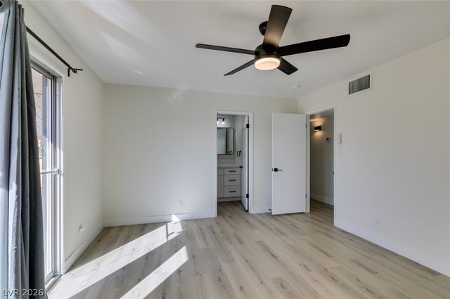 2211 Frontier Ave Avenue, Las Vegas, NV 89106