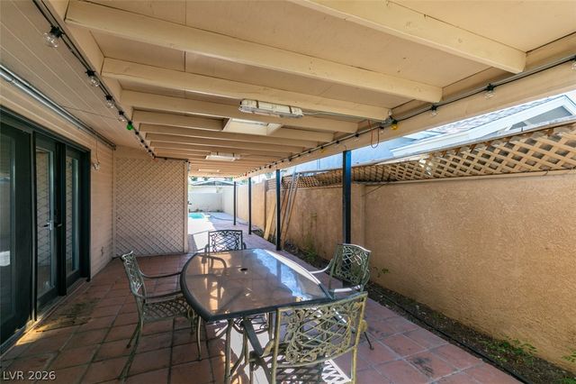 2211 Frontier Ave Avenue, Las Vegas, NV 89106