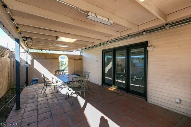 2211 Frontier Ave Avenue, Las Vegas, NV 89106