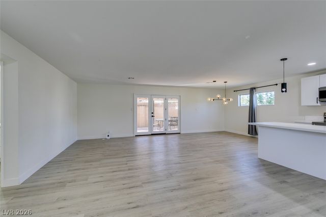 2211 Frontier Ave Avenue, Las Vegas, NV 89106