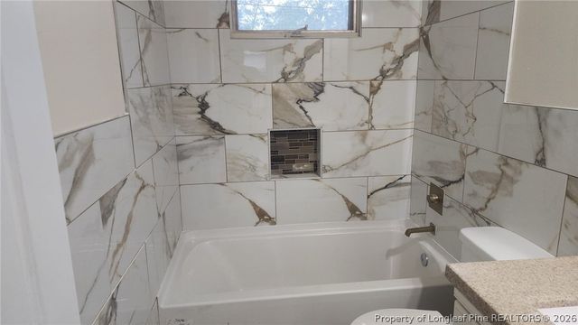 4916 Rosehill Road, Fayetteville, NC 28311
