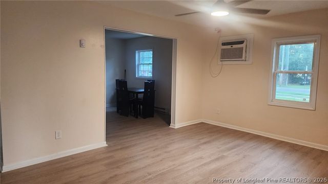 4916 Rosehill Road, Fayetteville, NC 28311