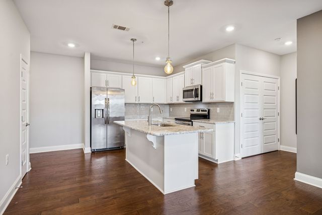 1000 Vintage Green Ln Unit 1104, Franklin, TN 37064