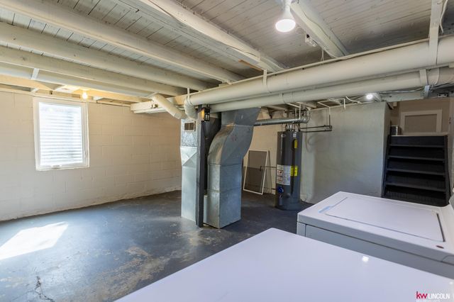 3341 S 42 Street, Lincoln, NE 68506