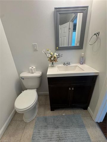 2004 BAILIFF Street, Greensboro, NC 27403