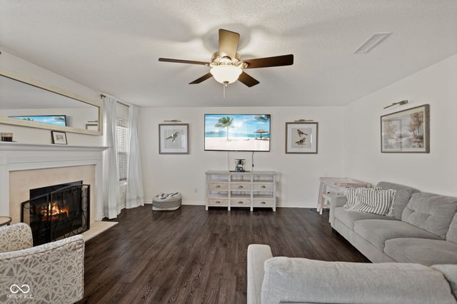 3258 Hemlock Street, Whiteland, IN 46184