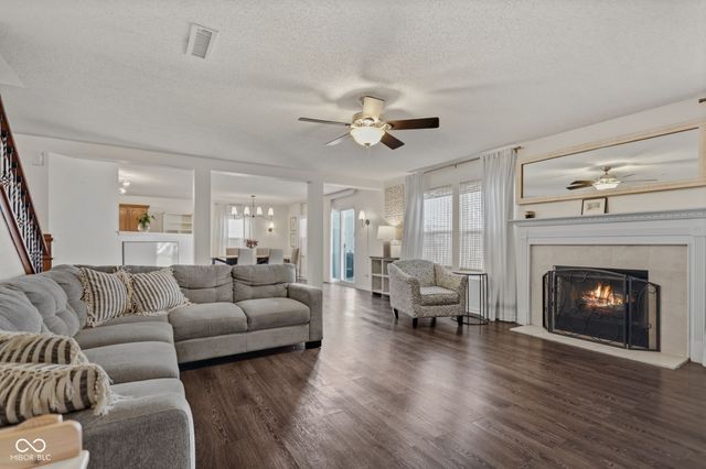 3258 Hemlock Street, Whiteland, IN 46184