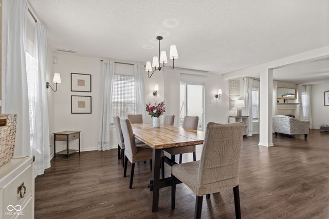 3258 Hemlock Street, Whiteland, IN 46184