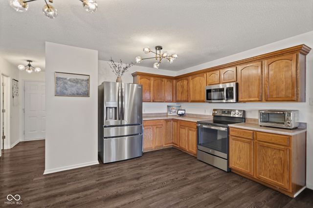 3258 Hemlock Street, Whiteland, IN 46184