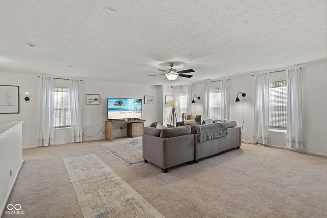 3258 Hemlock Street, Whiteland, IN 46184