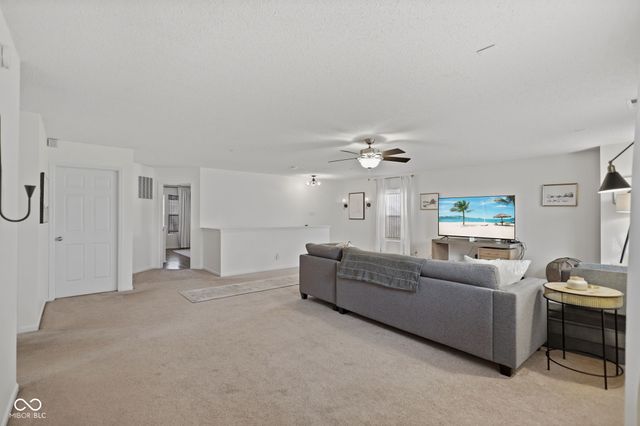 3258 Hemlock Street, Whiteland, IN 46184