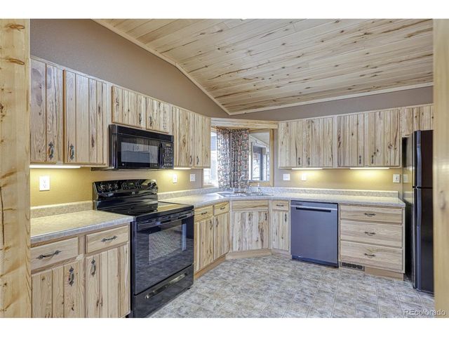 62 Cheyenne Rd, Florissant, CO 80816
