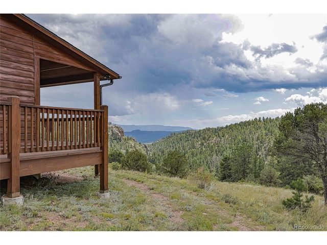 62 Cheyenne Rd, Florissant, CO 80816