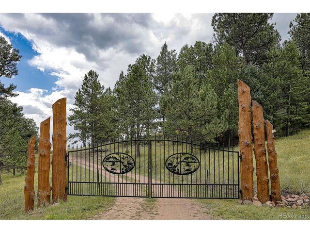 62 Cheyenne Rd, Florissant, CO 80816