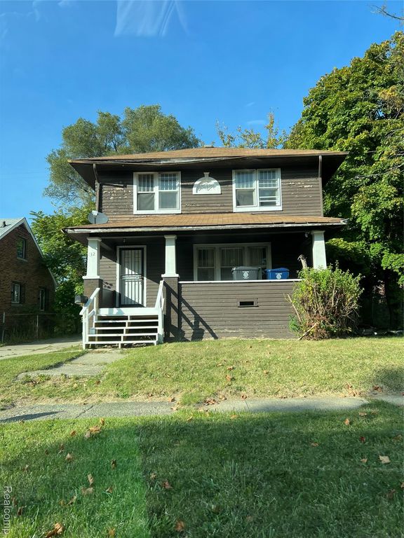 132 W Jamieson Street, Flint, MI 48505