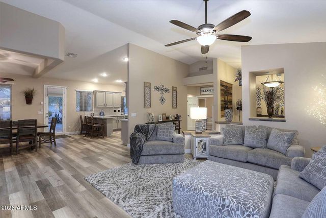 1105 N 110TH Street, Mesa, AZ 85207