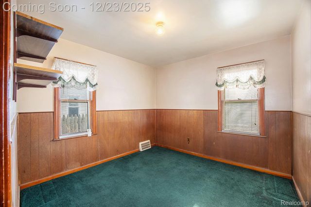 7256 Ready Avenue, Warren, MI 48091