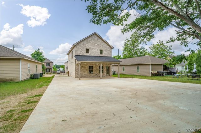 934 21st E, Tuscaloosa, AL 35404