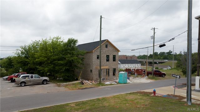 934 21st E, Tuscaloosa, AL 35404