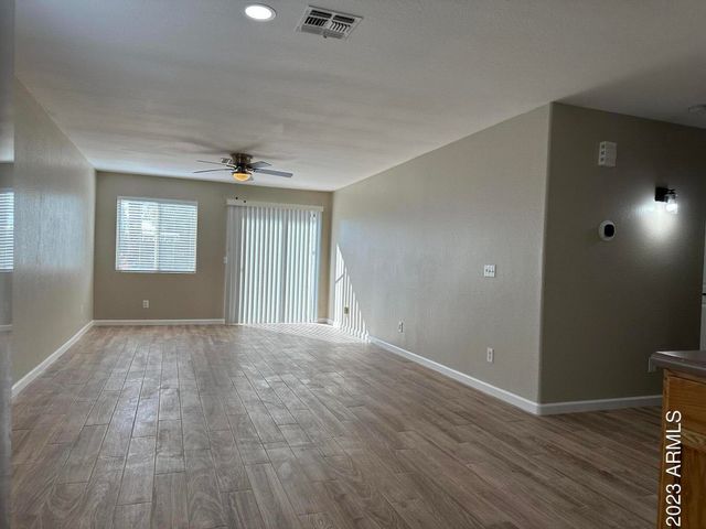 969 E Denim Trail, San Tan Valley, AZ 85143