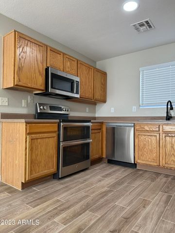 969 E Denim Trail, San Tan Valley, AZ 85143