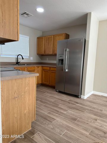 969 E Denim Trail, San Tan Valley, AZ 85143