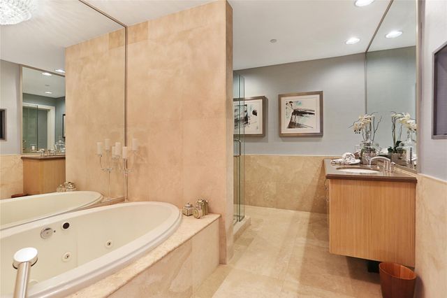 1 N Fort Lauderdale Beach Boulevard 1807, Fort Lauderdale, FL 33304