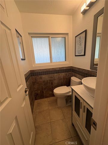 7908 E Saffron, Anaheim, CA 92808
