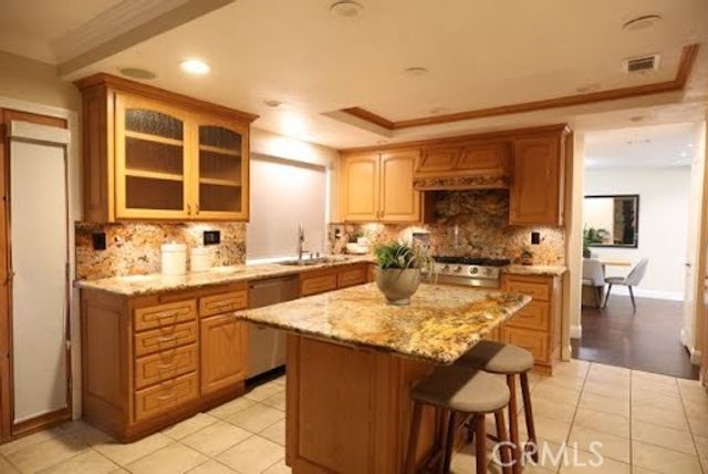 7908 E Saffron, Anaheim, CA 92808