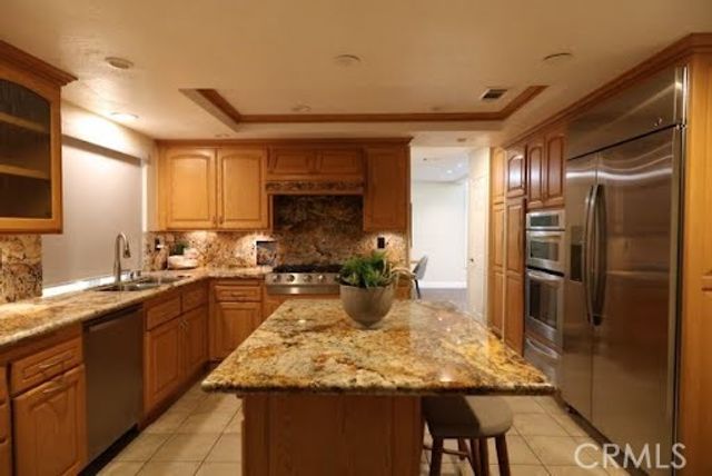 7908 E Saffron, Anaheim, CA 92808