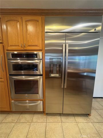 7908 E Saffron, Anaheim, CA 92808