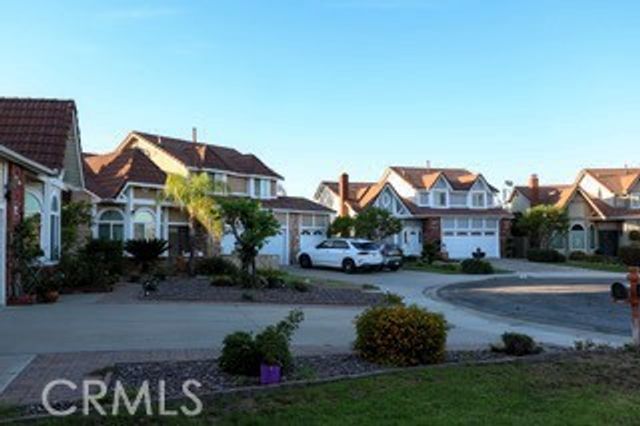 7908 E Saffron, Anaheim, CA 92808