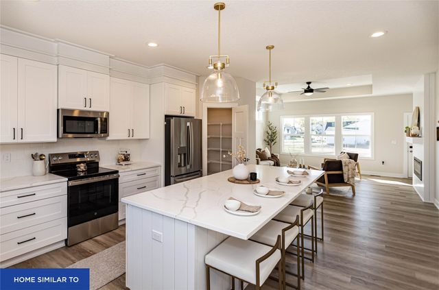 806 Kingman Boulevard, Madrid, IA 50156