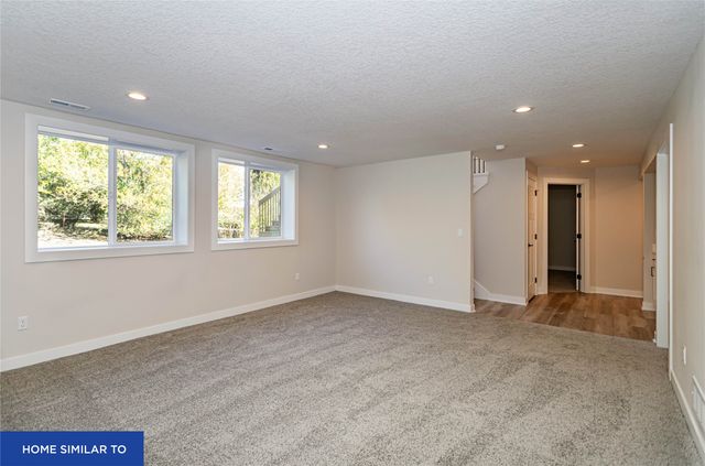 806 Kingman Boulevard, Madrid, IA 50156