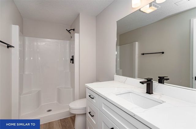 806 Kingman Boulevard, Madrid, IA 50156