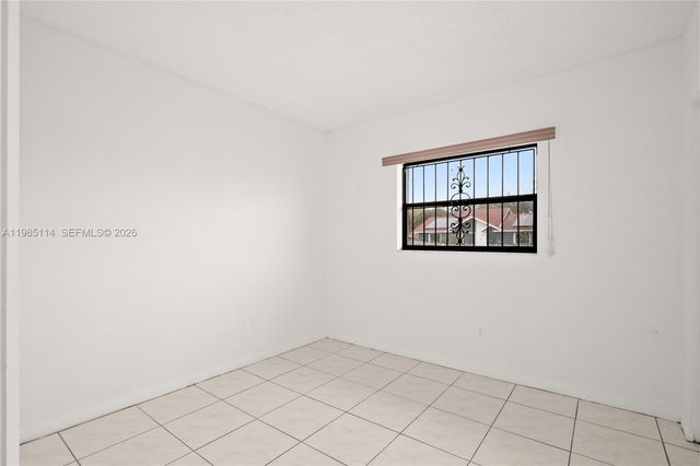 3490 NW 194 ST, Miami Gardens, FL 33056