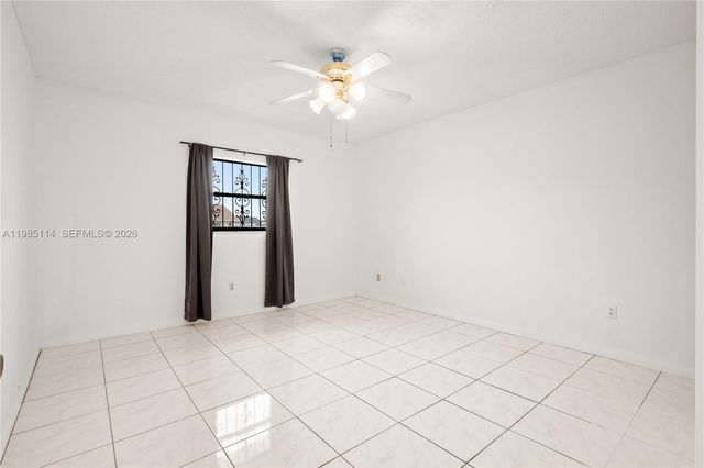 3490 NW 194 ST, Miami Gardens, FL 33056