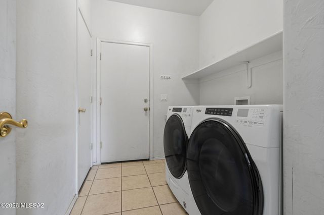 3391 N Fork River Court, Tucson, AZ 85745