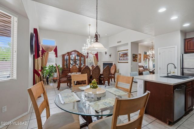 3391 N Fork River Court, Tucson, AZ 85745