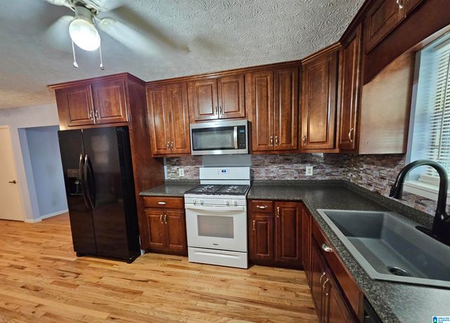1816 BRIARWOOD LANE, Cullman, AL 35055
