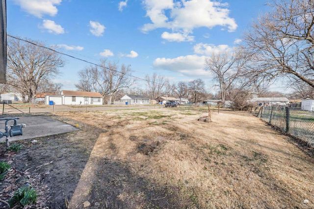 1232 W 11 Street, Junction City, KS 66441