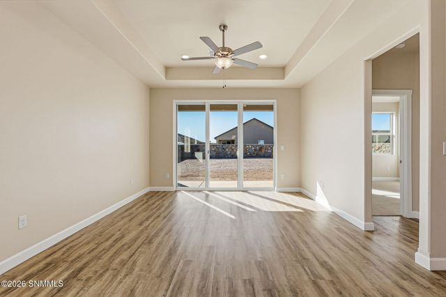 7309 Bedford Avenue, Las Cruces, NM 88012