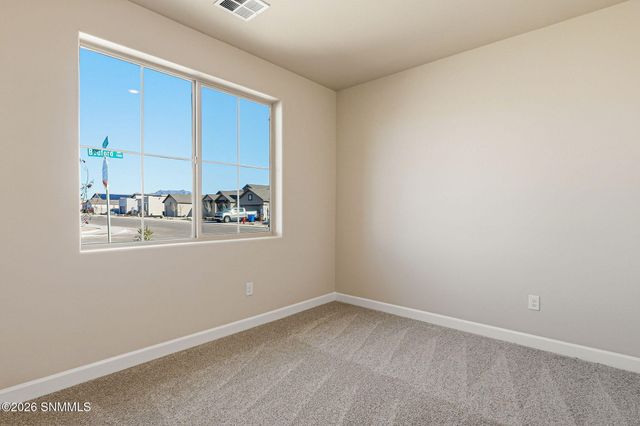 7309 Bedford Avenue, Las Cruces, NM 88012