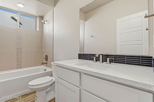 7309 Bedford Avenue, Las Cruces, NM 88012