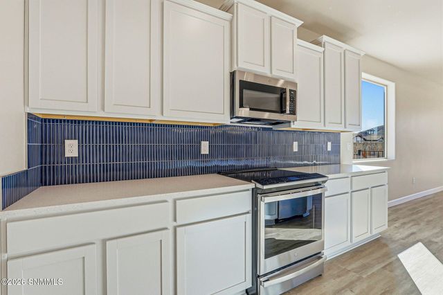 7309 Bedford Avenue, Las Cruces, NM 88012