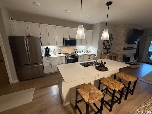 225 E 17th Street 2C, Traverse City, MI 49684