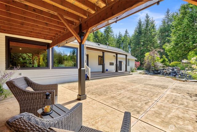35285 Bodine Road NE, Kingston, WA 98346