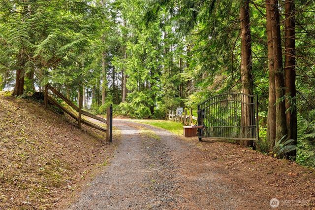 35285 Bodine Road NE, Kingston, WA 98346