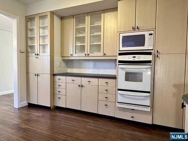 695 Palisade Avenue, Cliffside Park, NJ 07010